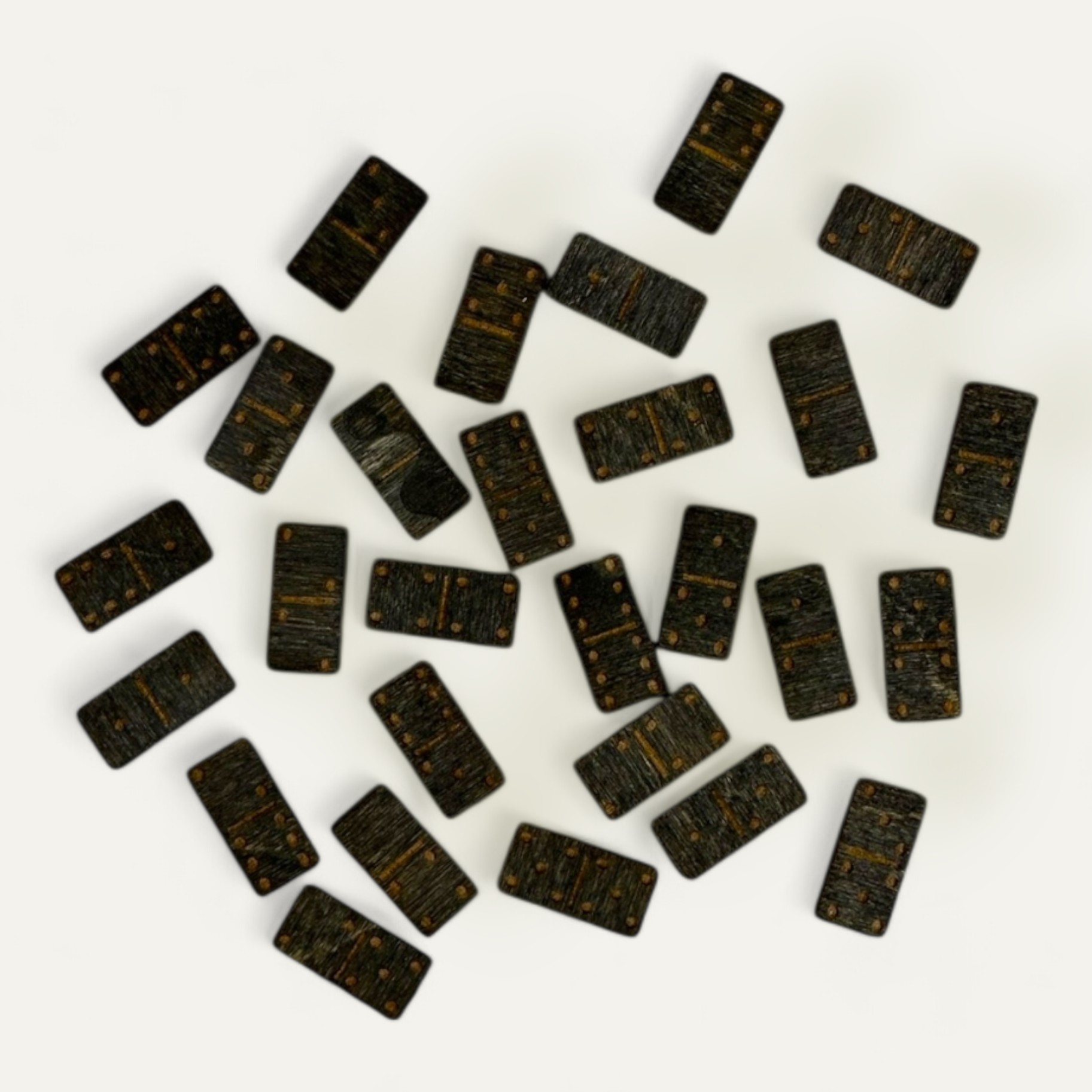 Games in the Round - Dominos - Image 5