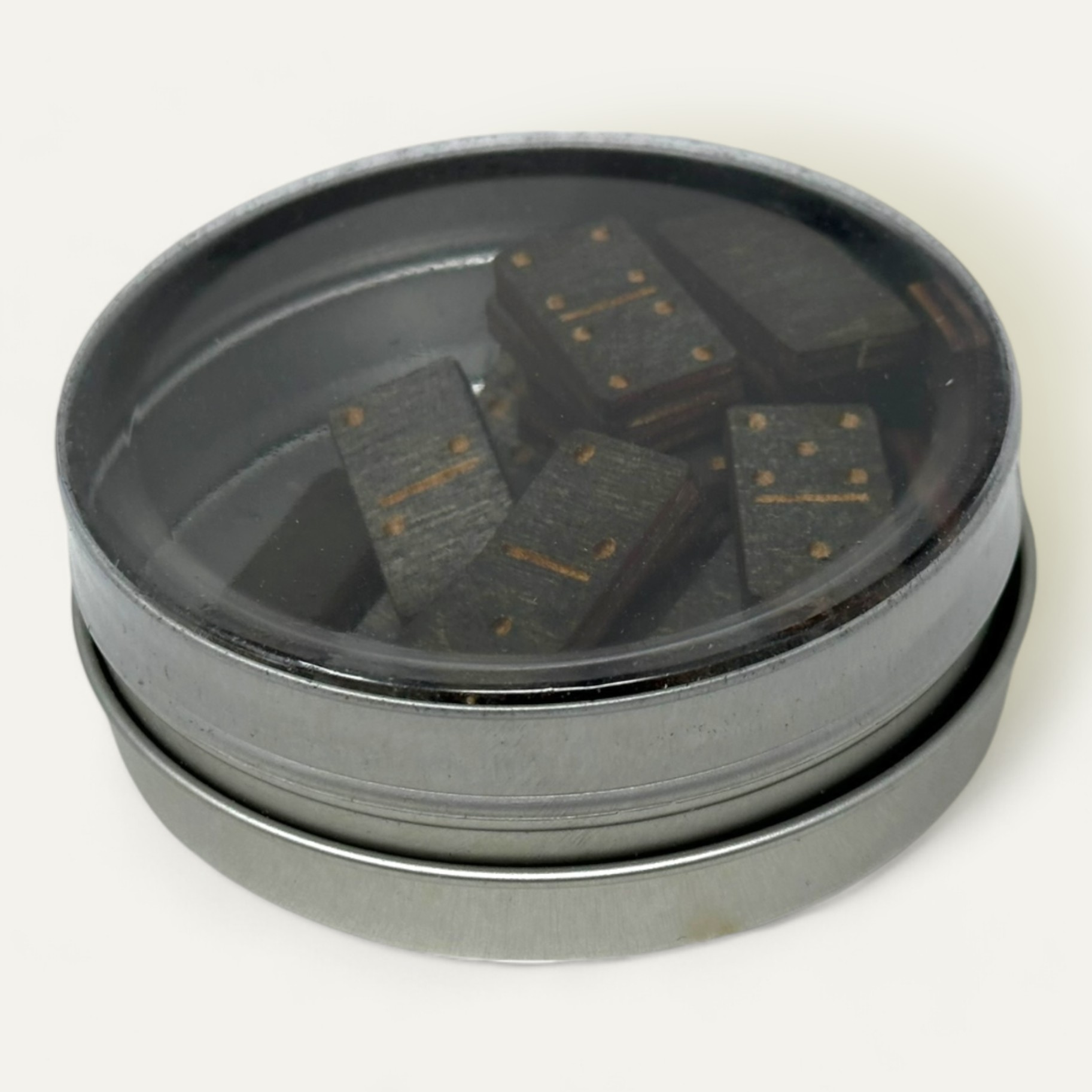 Games in the Round - Dominos - Image 7